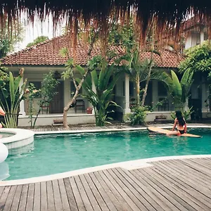  Апартаменты Endless Summer Surf Camp Kuta Индонезия