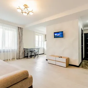 Апартаменты Artal On Obolonsky Avenue 16a, Киев